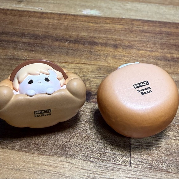 Pop Mart Pop Bean Bakery Bread Series Sweet Bean and HACHIPUPU - Picture 3 of 3